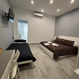 https://giufra.barihotels.org